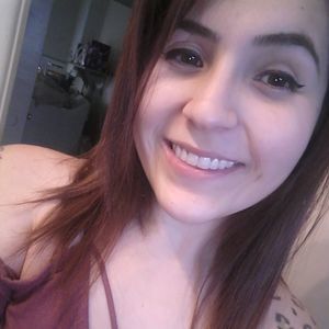 Meet your Posher, Holly